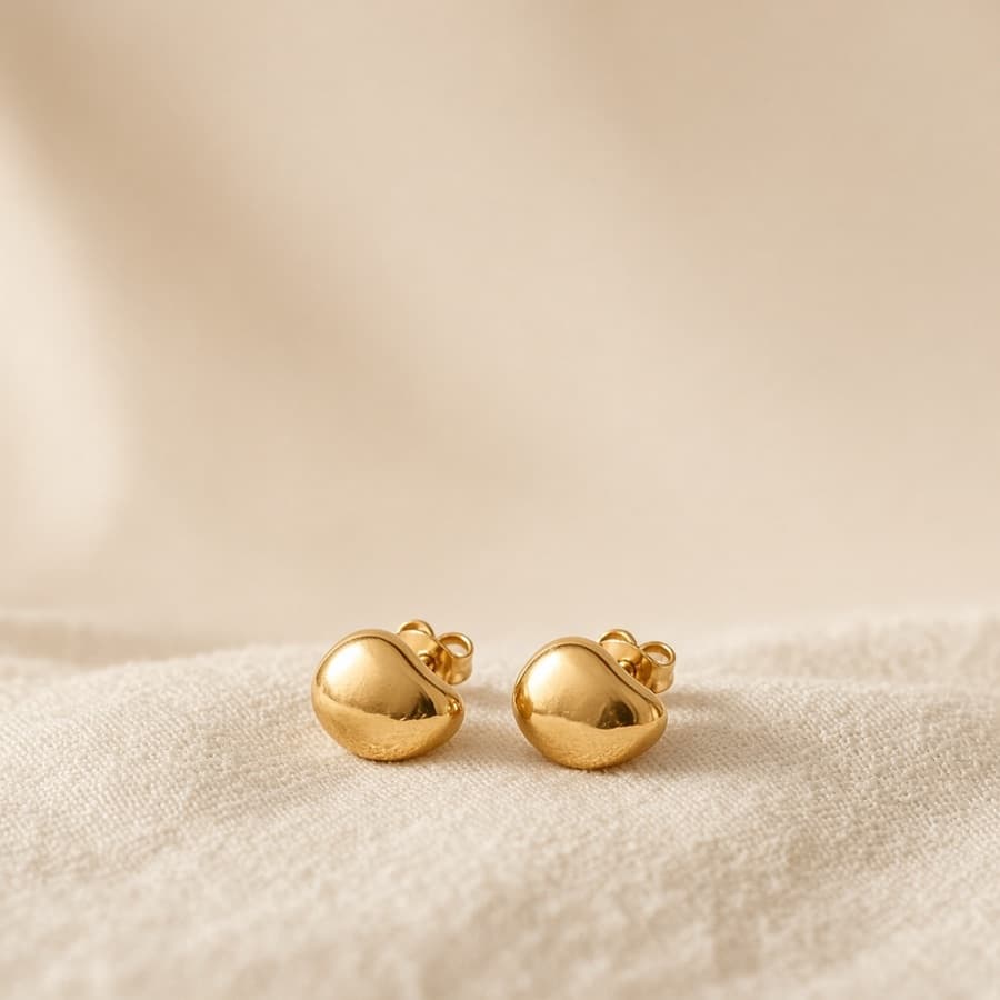 The Venus Studs